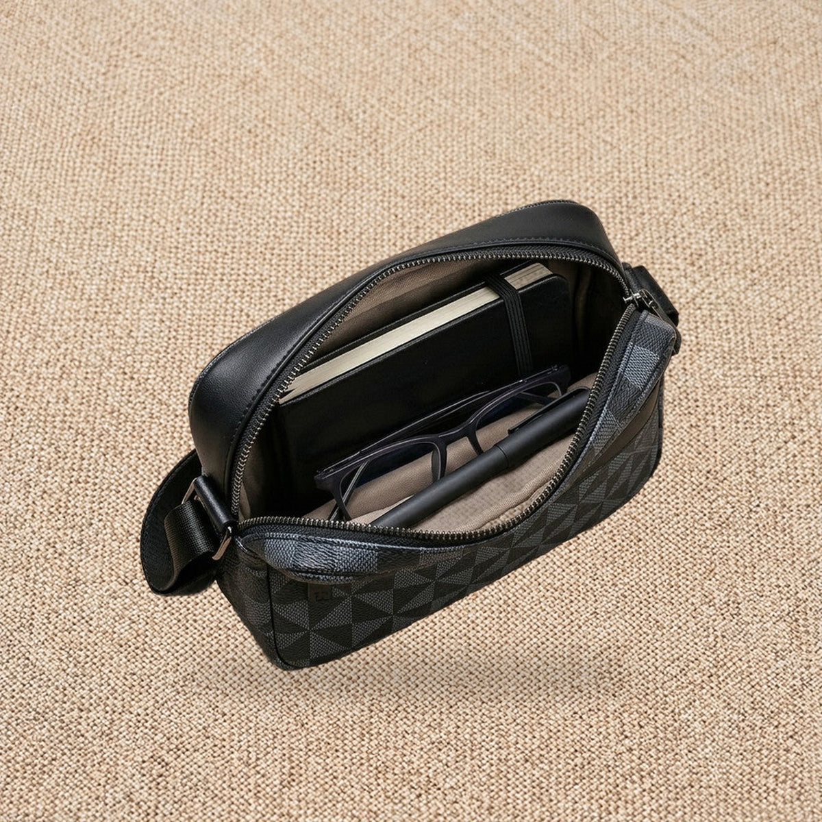 Petite sacoche bandoulière homme business — Le Minimal, coloris Gris foncé, intérieur