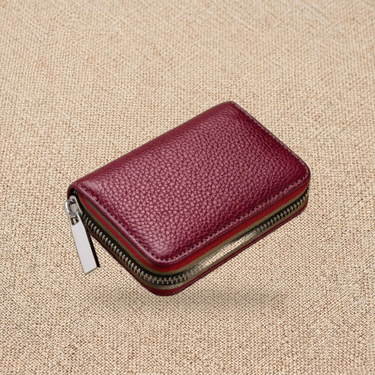 Porte-cartes homme cuir zippé RFID — Le Cardinal, coloris Rouge vin